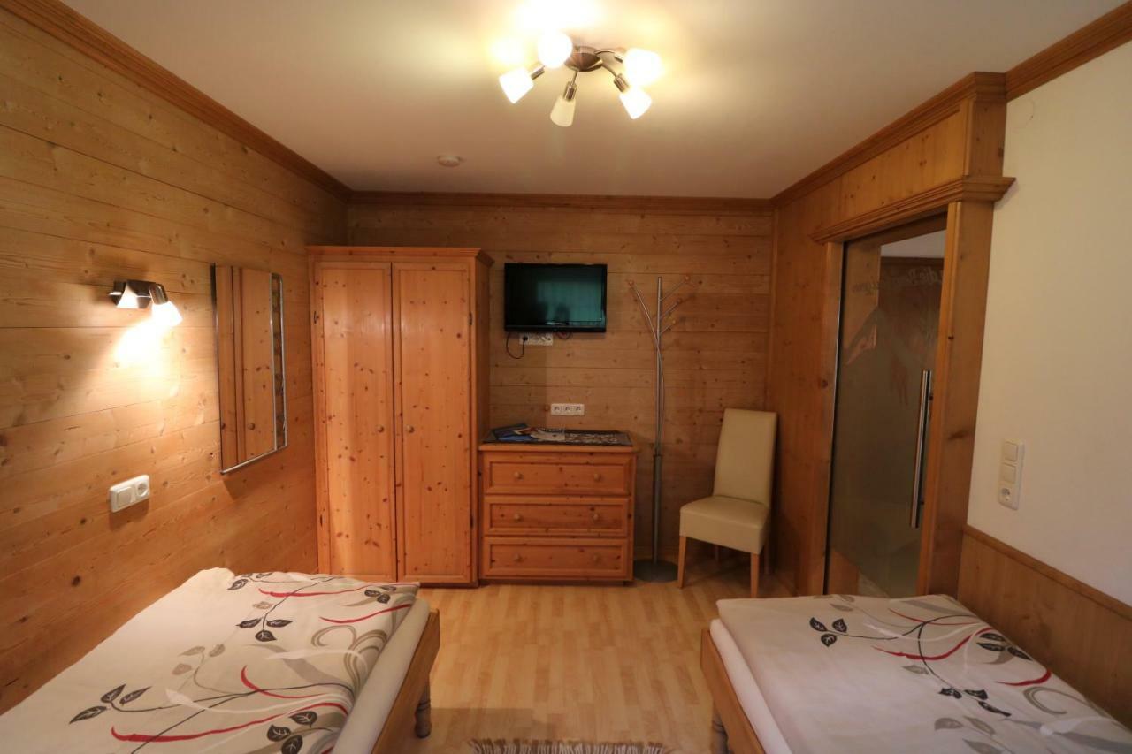 Ferienwohnung Tomann Tux Ngoại thất bức ảnh